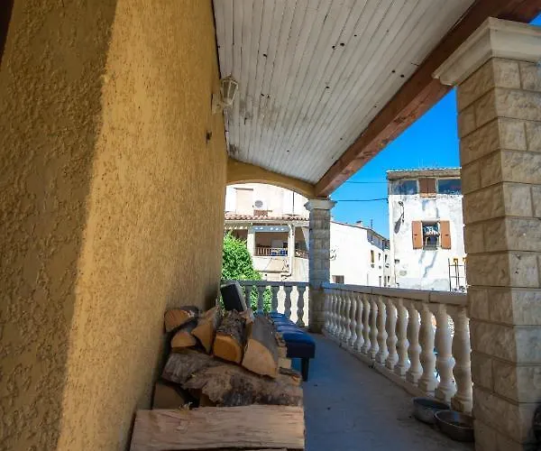 Camin Del Bosc 別荘